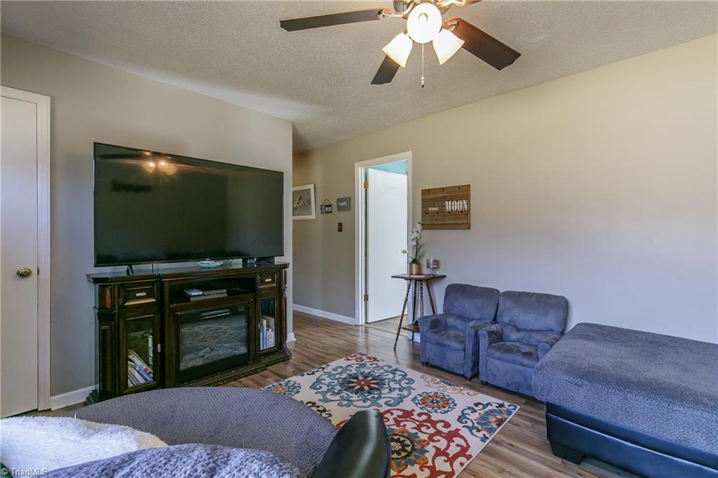 2738 Barrington Road Elon, NC 27244 - Photo 8 of 20 Gallery Image 8