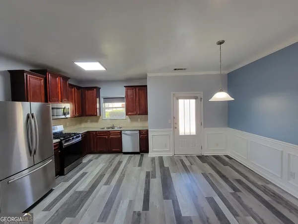 $2,200 | 175 Stillwood Drive, Newnan, GA 30265