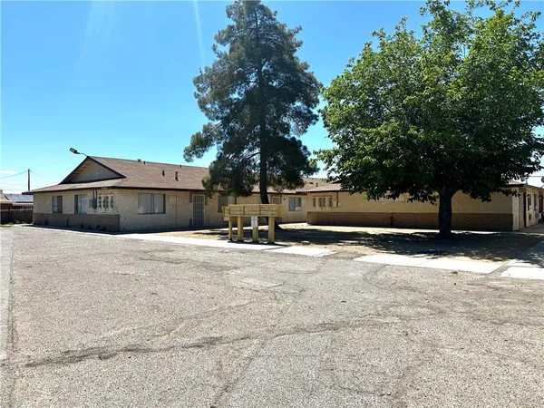 $1,500 | 11661 White Avenue, Adelanto, CA 92301