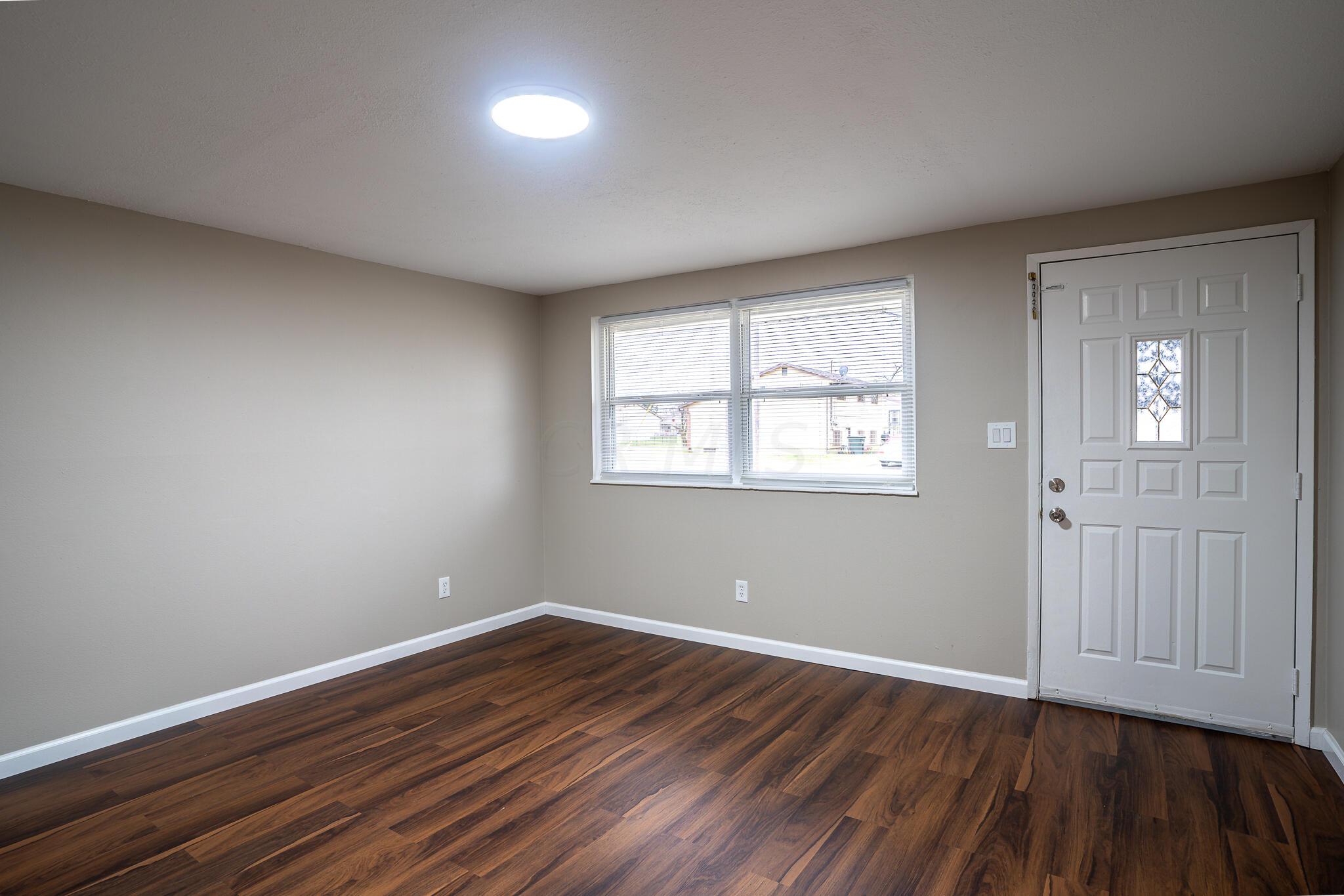 1850 Binbrook Road Columbus, OH 43227 - Photo 5 of 22 1850 Binbrook-5