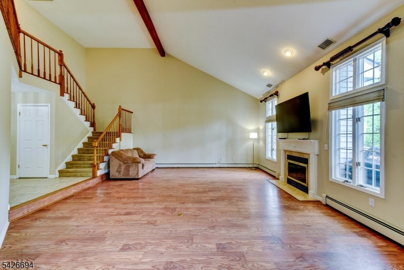 7 Matthew Road Wayne, NJ 07470 - Photo 6 of 37