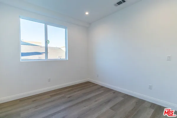 $4,995 | 5323 Ben Avenue, Valley Village, CA 91607