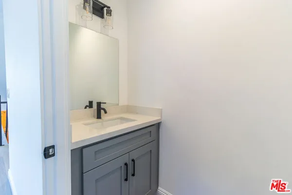 $4,995 | 5323 Ben Avenue, Valley Village, CA 91607