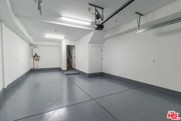 $4,995 | 5323 Ben Avenue, Valley Village, CA 91607