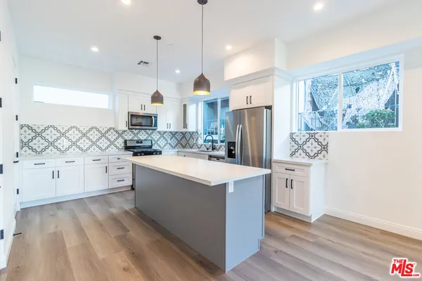 $4,995 | 5323 Ben Avenue, Valley Village, CA 91607