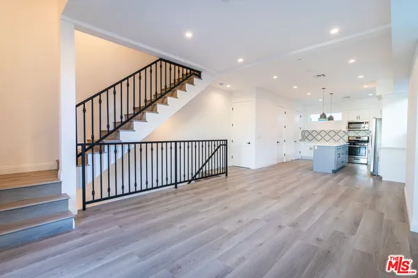 $4,995 | 5323 Ben Avenue, Valley Village, CA 91607