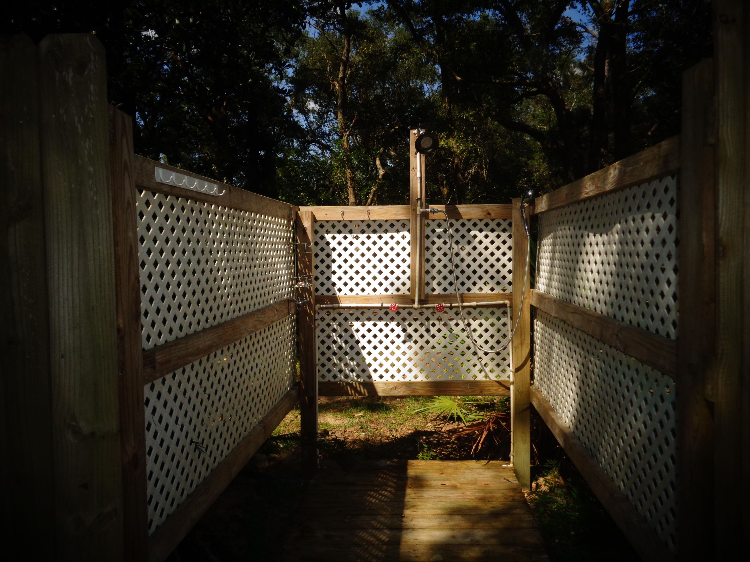 12052 Fernwood Drive Foley, AL 36535 - Photo 13 of 27 Outdoor Shower