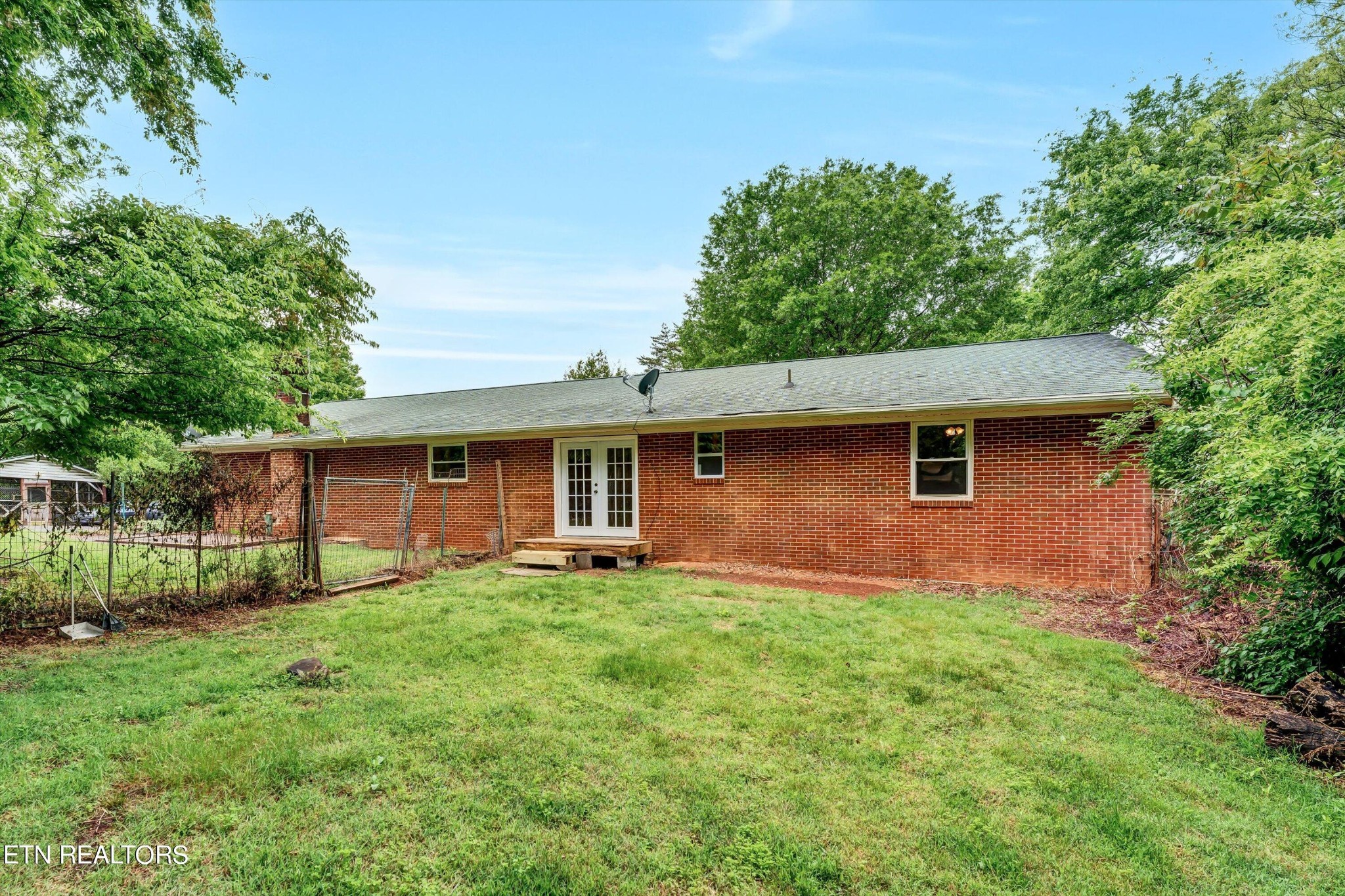 5400 Sinking Creek Road Greenback, TN 37742 - Photo 11 of 31 Gallery Image 11