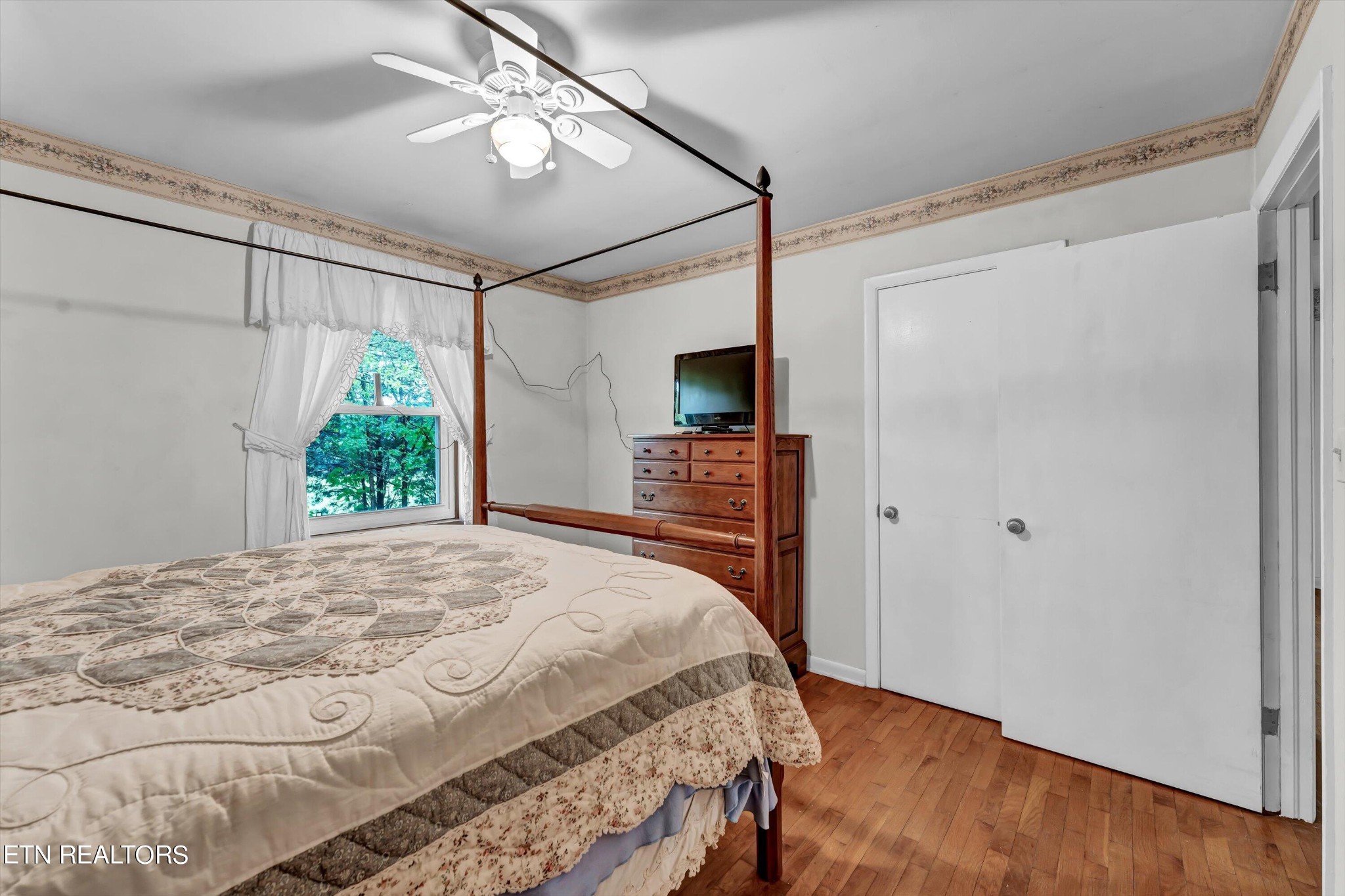 5400 Sinking Creek Road Greenback, TN 37742 - Photo 17 of 31 Gallery Image 17