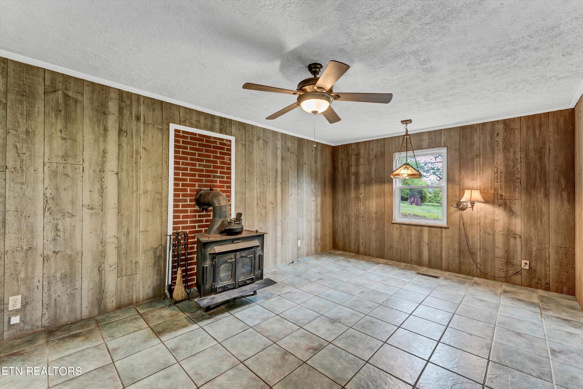 5400 Sinking Creek Road Greenback, TN 37742 - Photo 21 of 31 Gallery Image 21