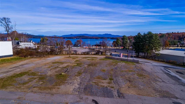 $7,500,000 | 76 Endicott Street East, Laconia, NH 03246