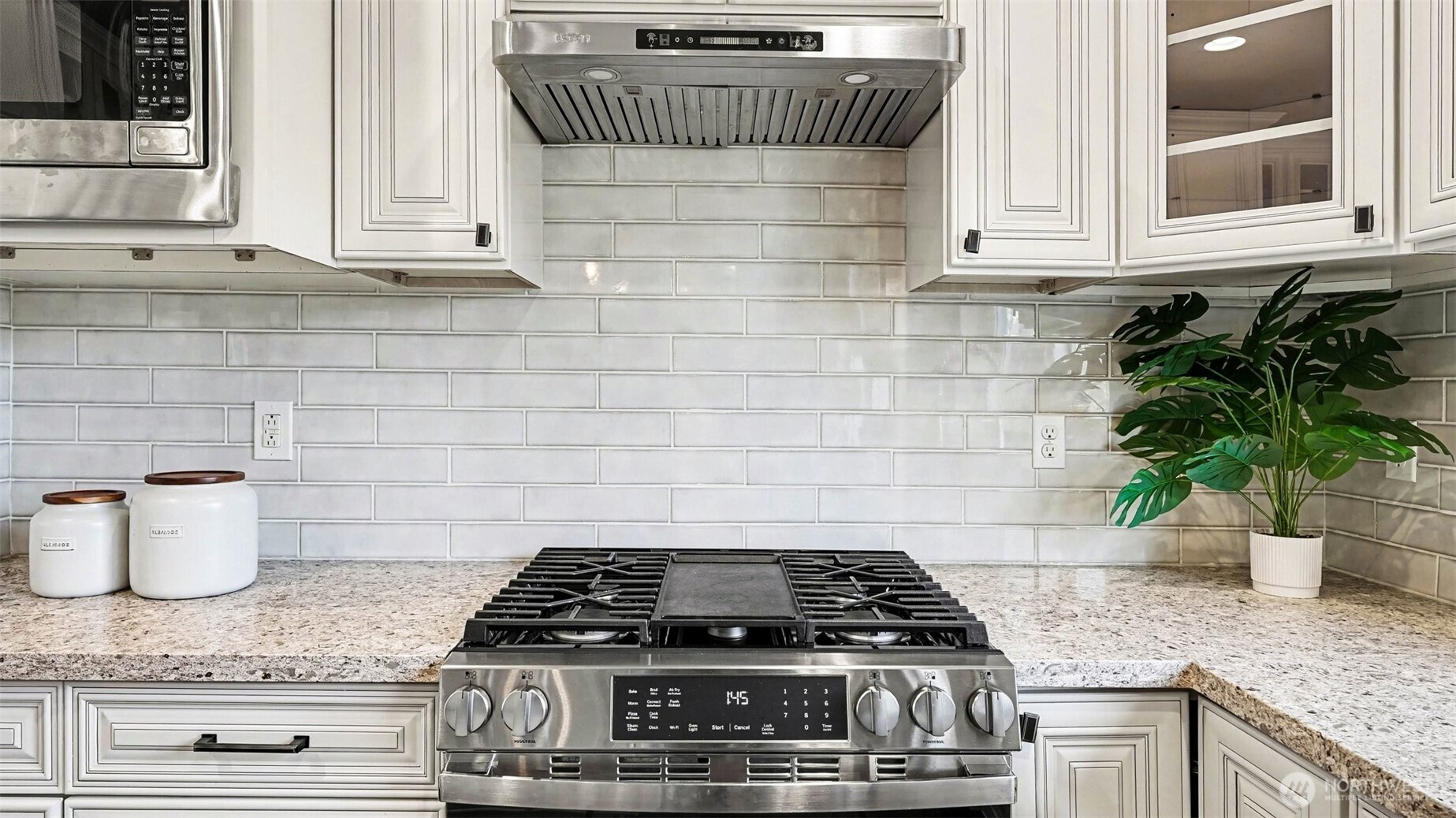 278 Vashon Place Northeast Renton, WA 98059 - Photo 12 of 40