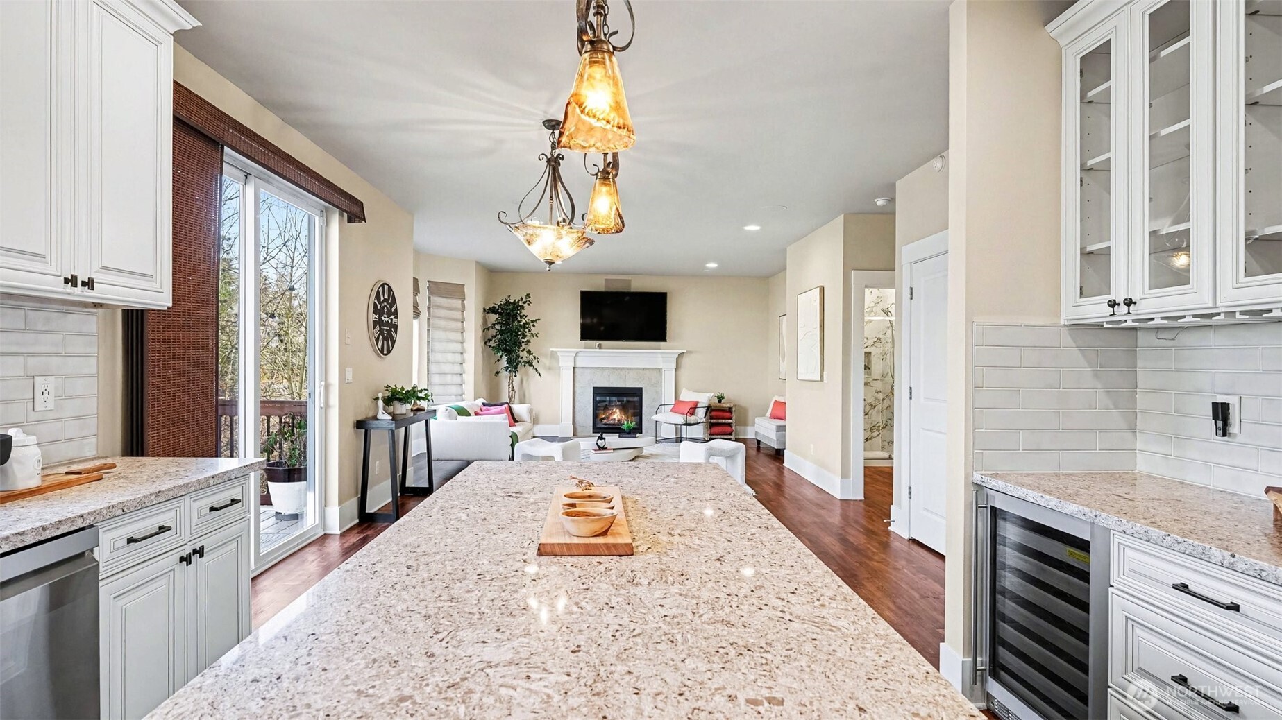 278 Vashon Place Northeast Renton, WA 98059 - Photo 13 of 40