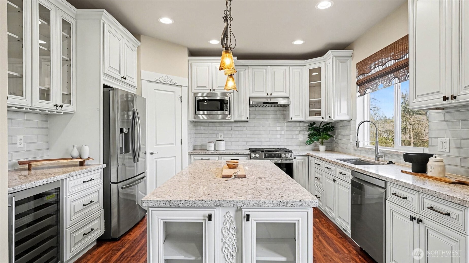 278 Vashon Place Northeast Renton, WA 98059 - Photo 10 of 40