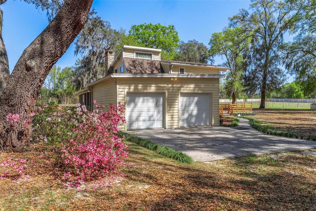 2917 Lake Griffin Road Lady Lake, FL 32159 - Photo 8 of 61