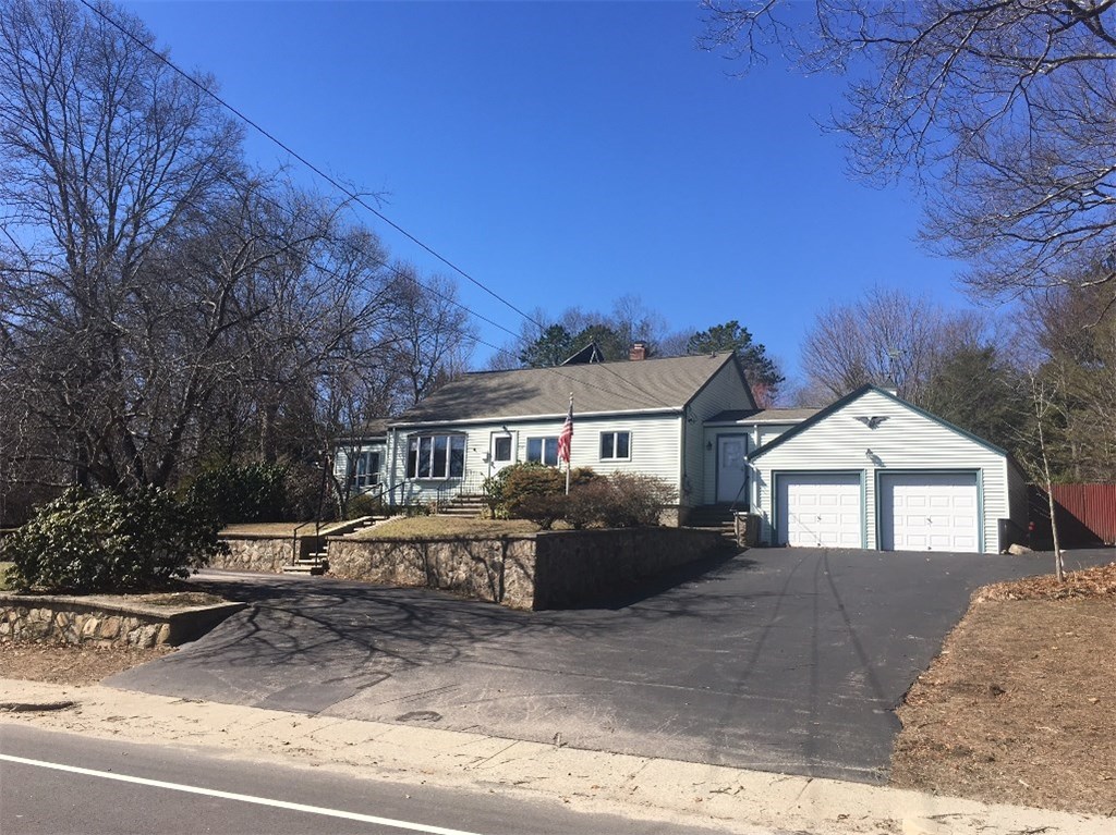 268 Knotty Oak Road Coventry, RI 02816 - Photo 1 of 27