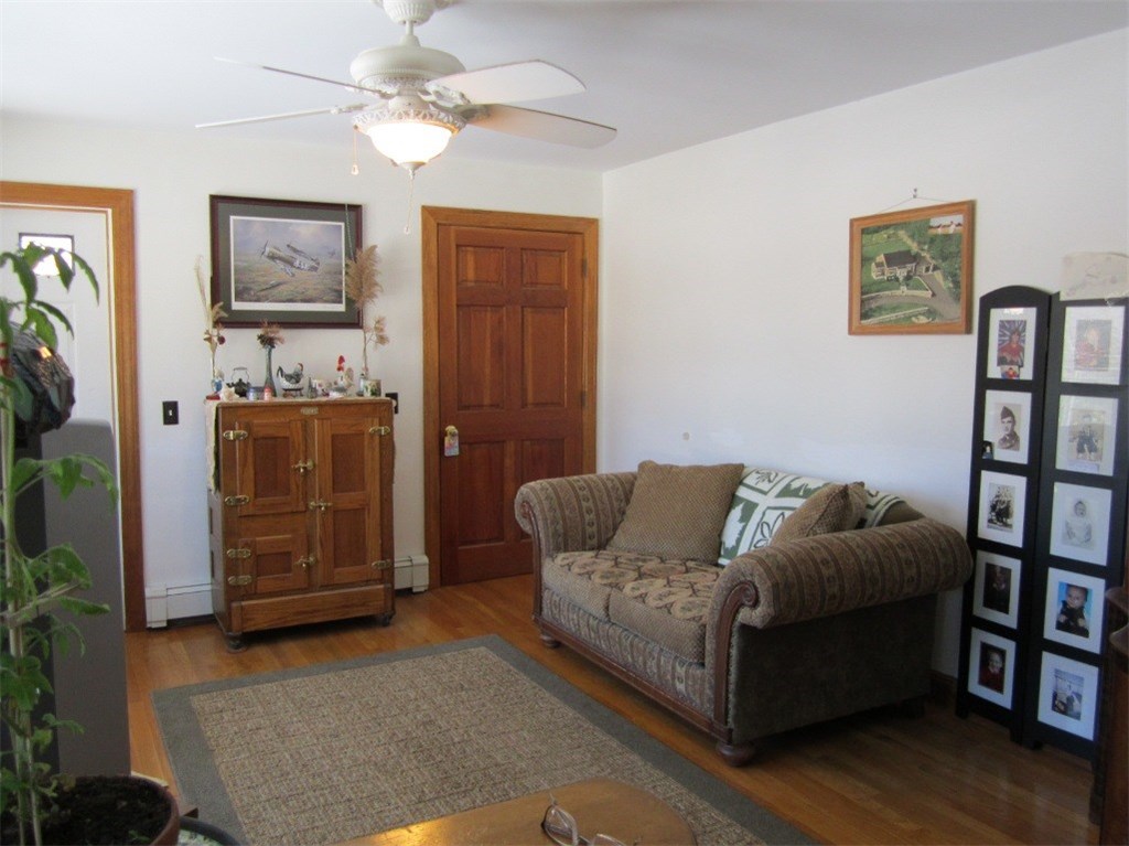 268 Knotty Oak Road Coventry, RI 02816 - Photo 9 of 27