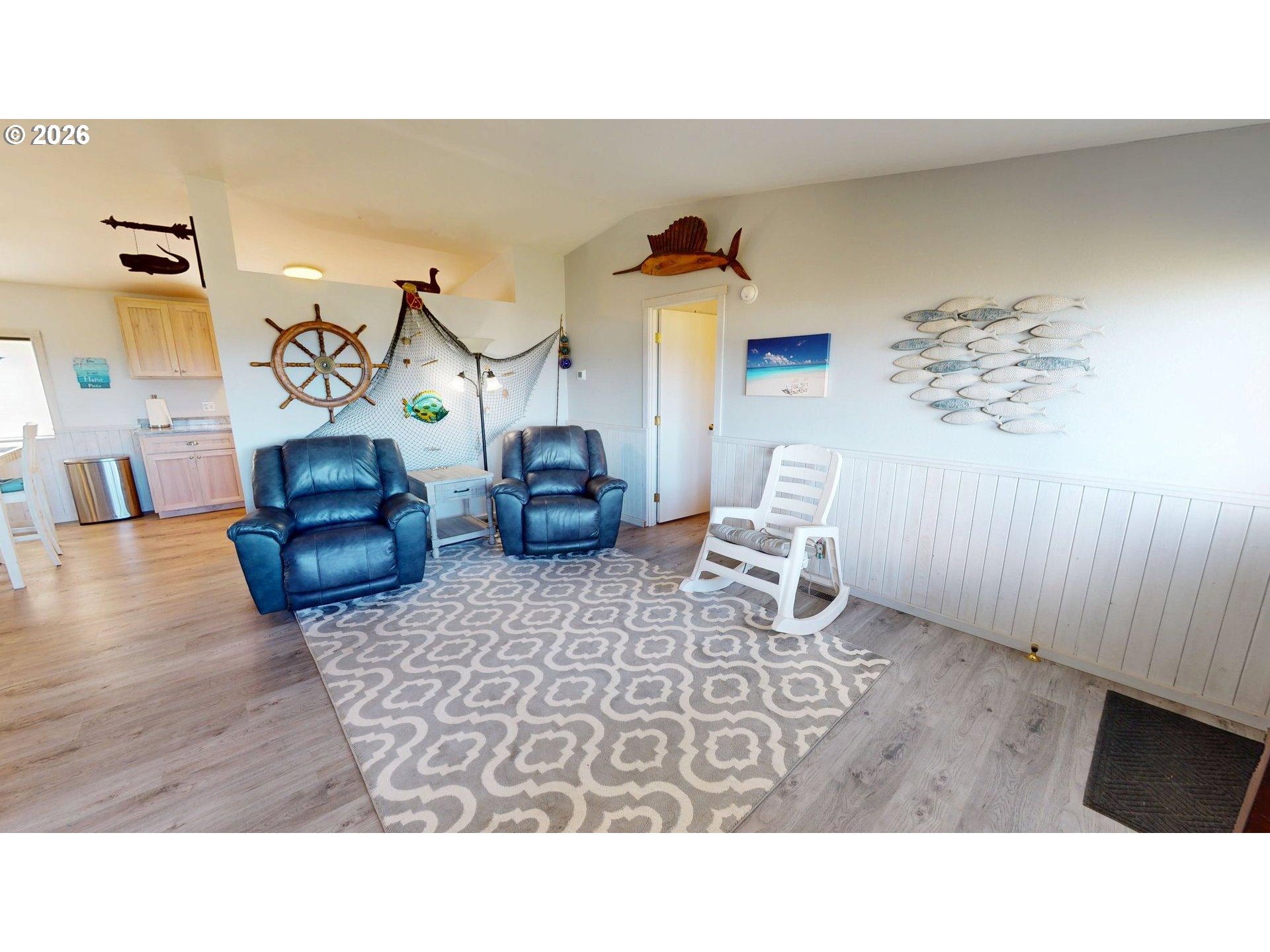 94515 Hayden Road Gold Beach, OR 97444 - Photo 25 of 36 Living Room