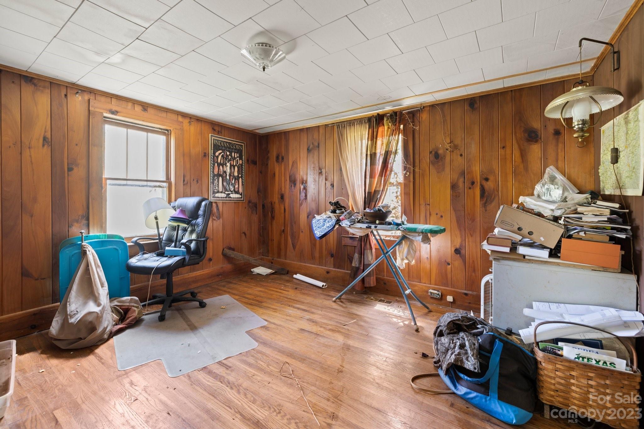 2393 Laurel Valley Road Mars Hill, NC 28754 - Photo 12 of 36 Gallery Image 12