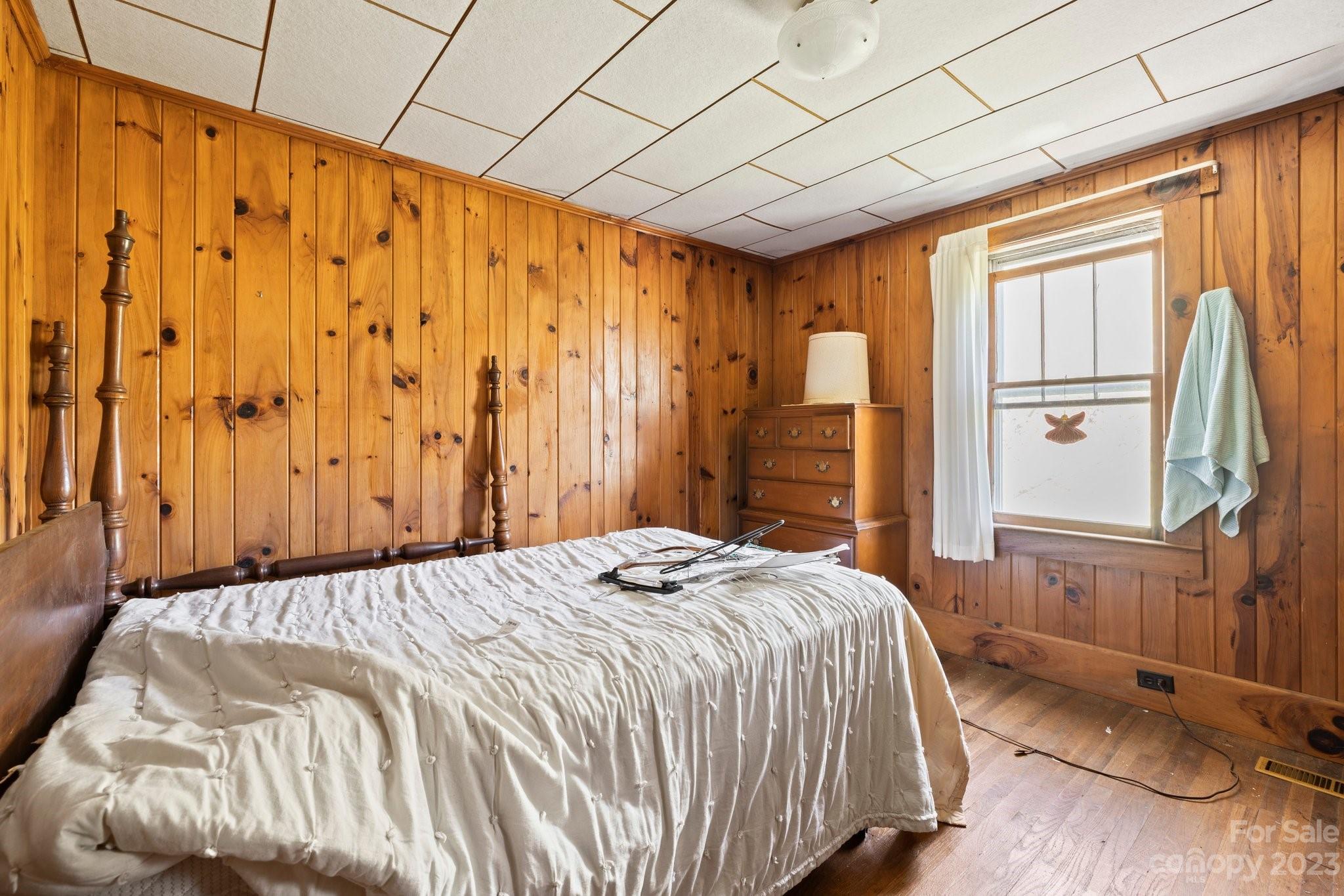 2393 Laurel Valley Road Mars Hill, NC 28754 - Photo 21 of 36 Gallery Image 21