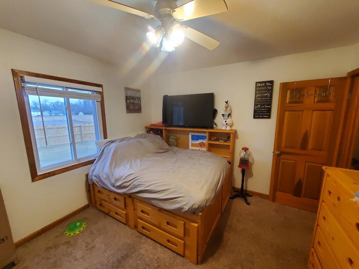 1185 Gibson Road Reynoldsburg, OH 43068 - Photo 14 of 19 Bedroom 2B