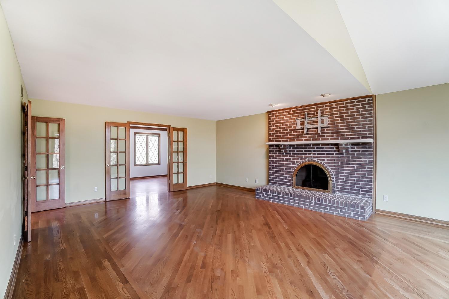 4408 Hubble Road Cincinnati, OH 45247 - Photo 20 of 50