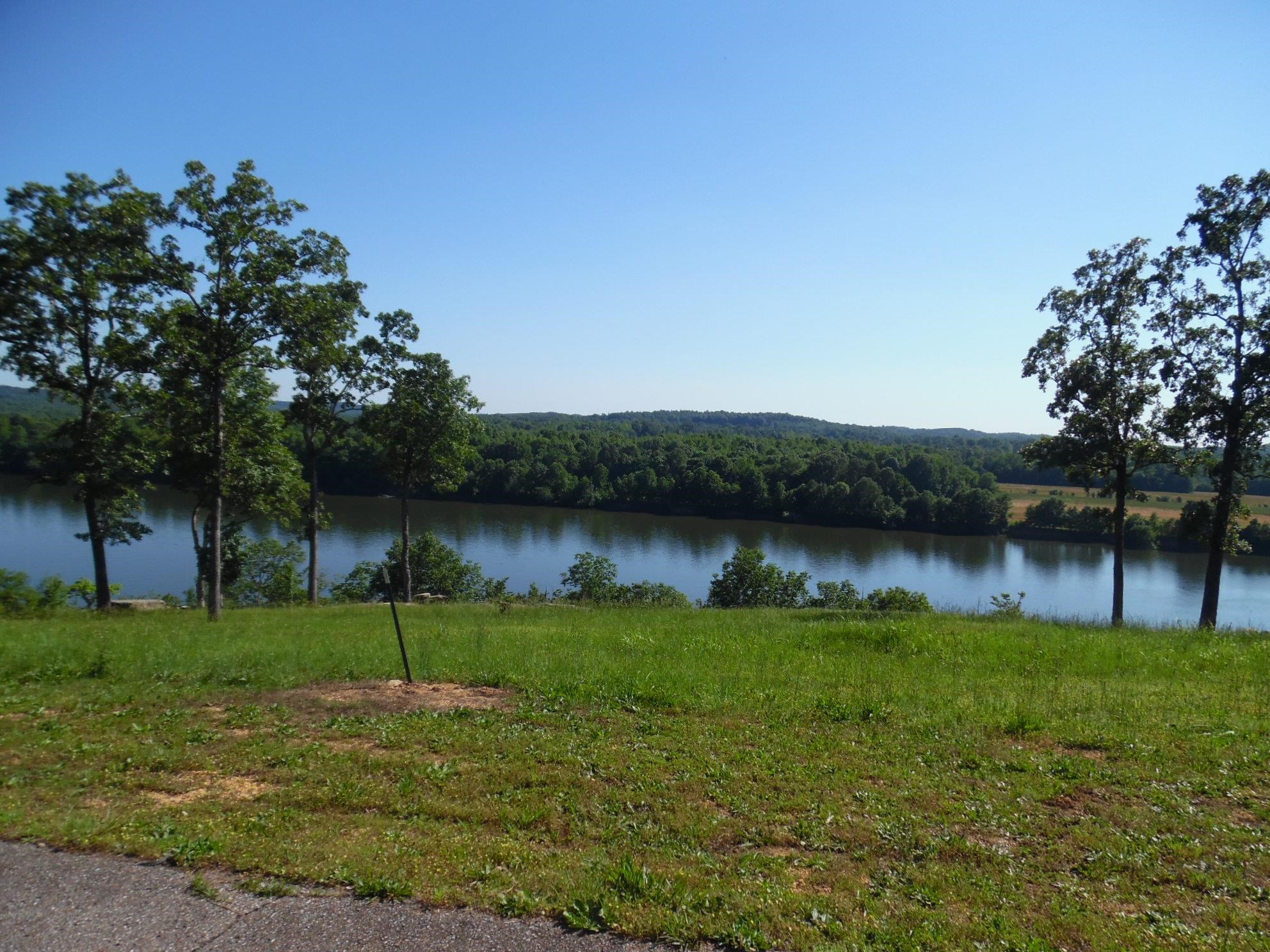 83-85 Adam Loop Bath Springs, TN 38311 - Photo 5 of 9