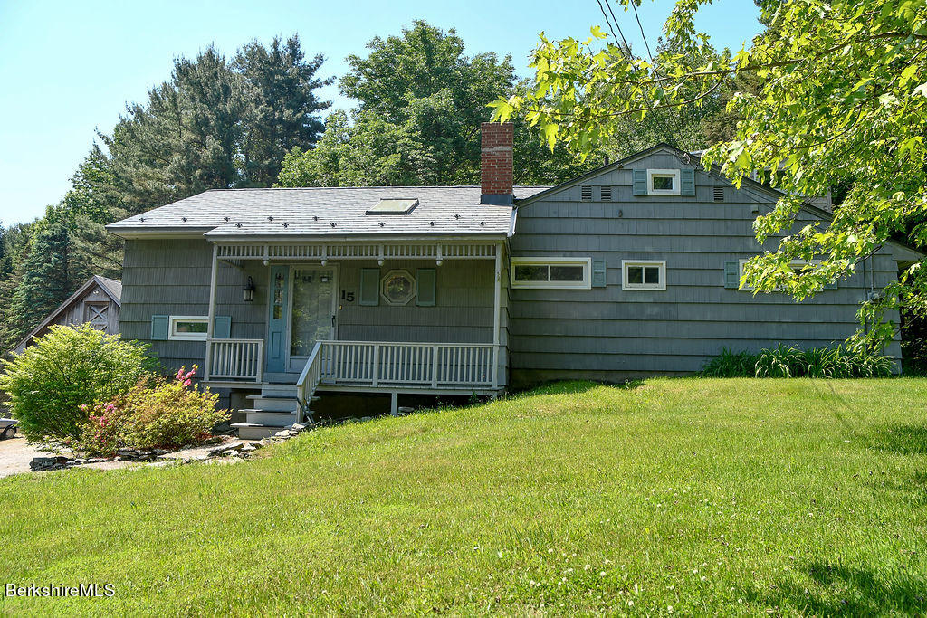 15 West Stockbridge Road Stockbridge, MA 01262 - Photo 2 of 36 DSC_8086