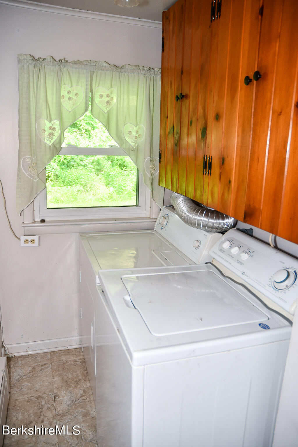 15 West Stockbridge Road Stockbridge, MA 01262 - Photo 25 of 36 DSC_7972