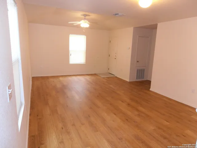 $1,200 | 8926 Maverick Draw, San Antonio, TX 78250