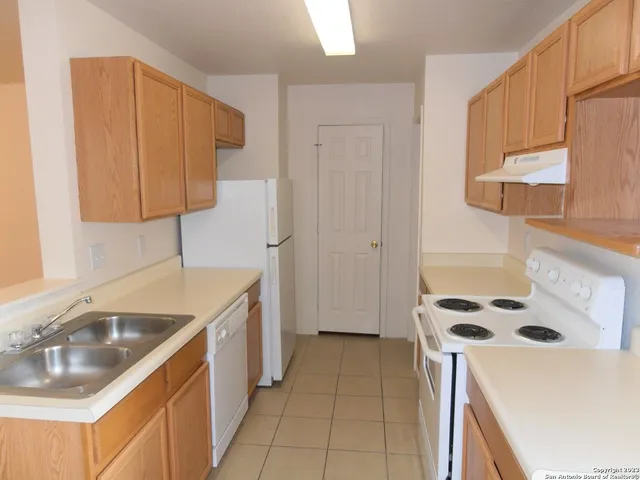 $1,200 | 8926 Maverick Draw, San Antonio, TX 78250