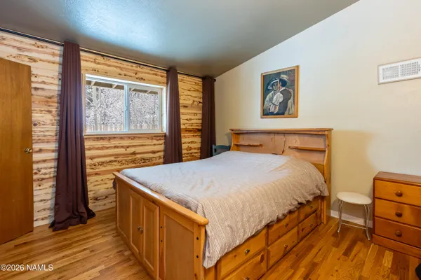 $987,928 | 2304 North Talkington Drive, Flagstaff, AZ 86001