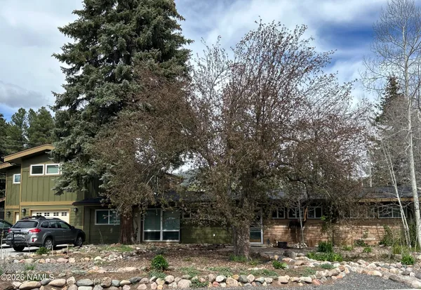 $987,928 | 2304 North Talkington Drive, Flagstaff, AZ 86001