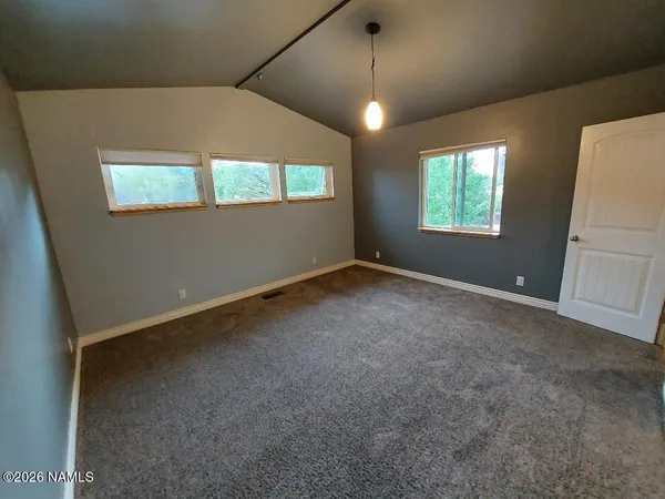 $987,928 | 2304 North Talkington Drive, Flagstaff, AZ 86001