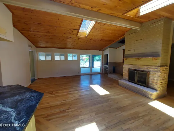 $987,928 | 2304 North Talkington Drive, Flagstaff, AZ 86001