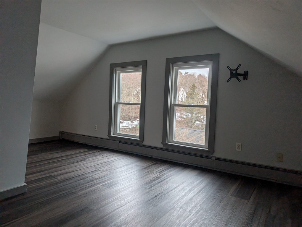 36 Main Street, Unit 2 Sutton, MA 01590 - Photo 26 of 30