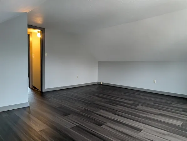 $2,250 | 36 Main Street, Unit 2, Sutton, MA 01590
