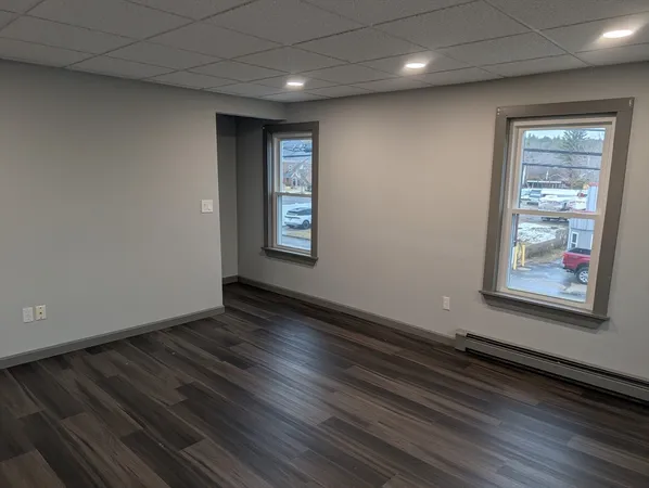 $2,250 | 36 Main Street, Unit 2, Sutton, MA 01590