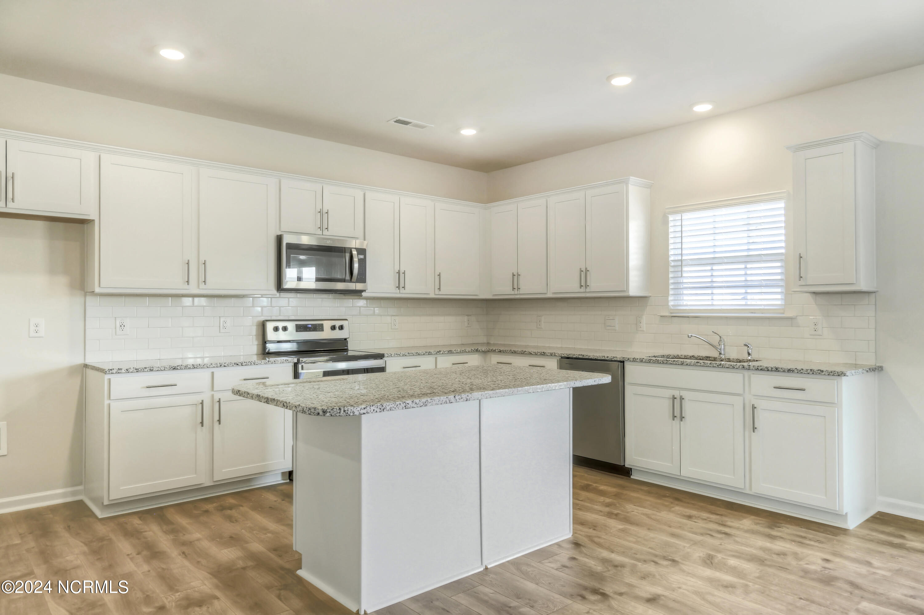 2017 Delta Road Vass, NC 28394 - Photo 7 of 29 42