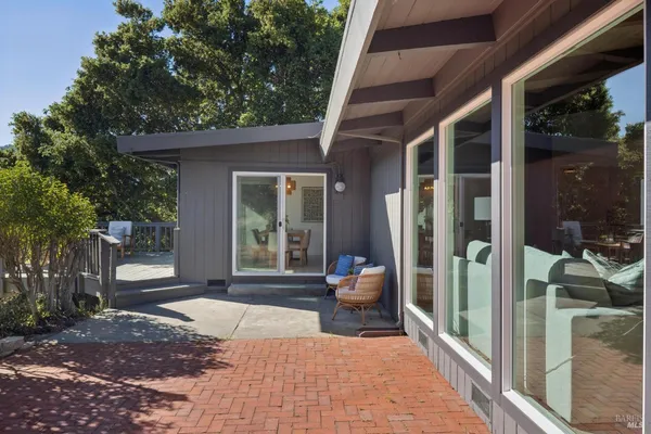 $1,395,000 | 33 Arcangel Court, Fairfax, CA 94930