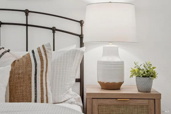 $1,395,000 | 33 Arcangel Court, Fairfax, CA 94930