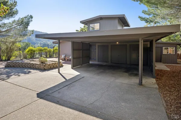 $1,395,000 | 33 Arcangel Court, Fairfax, CA 94930