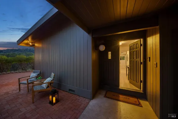 $1,395,000 | 33 Arcangel Court, Fairfax, CA 94930