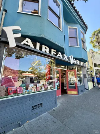 $1,395,000 | 33 Arcangel Court, Fairfax, CA 94930