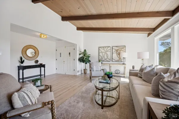 $1,395,000 | 33 Arcangel Court, Fairfax, CA 94930