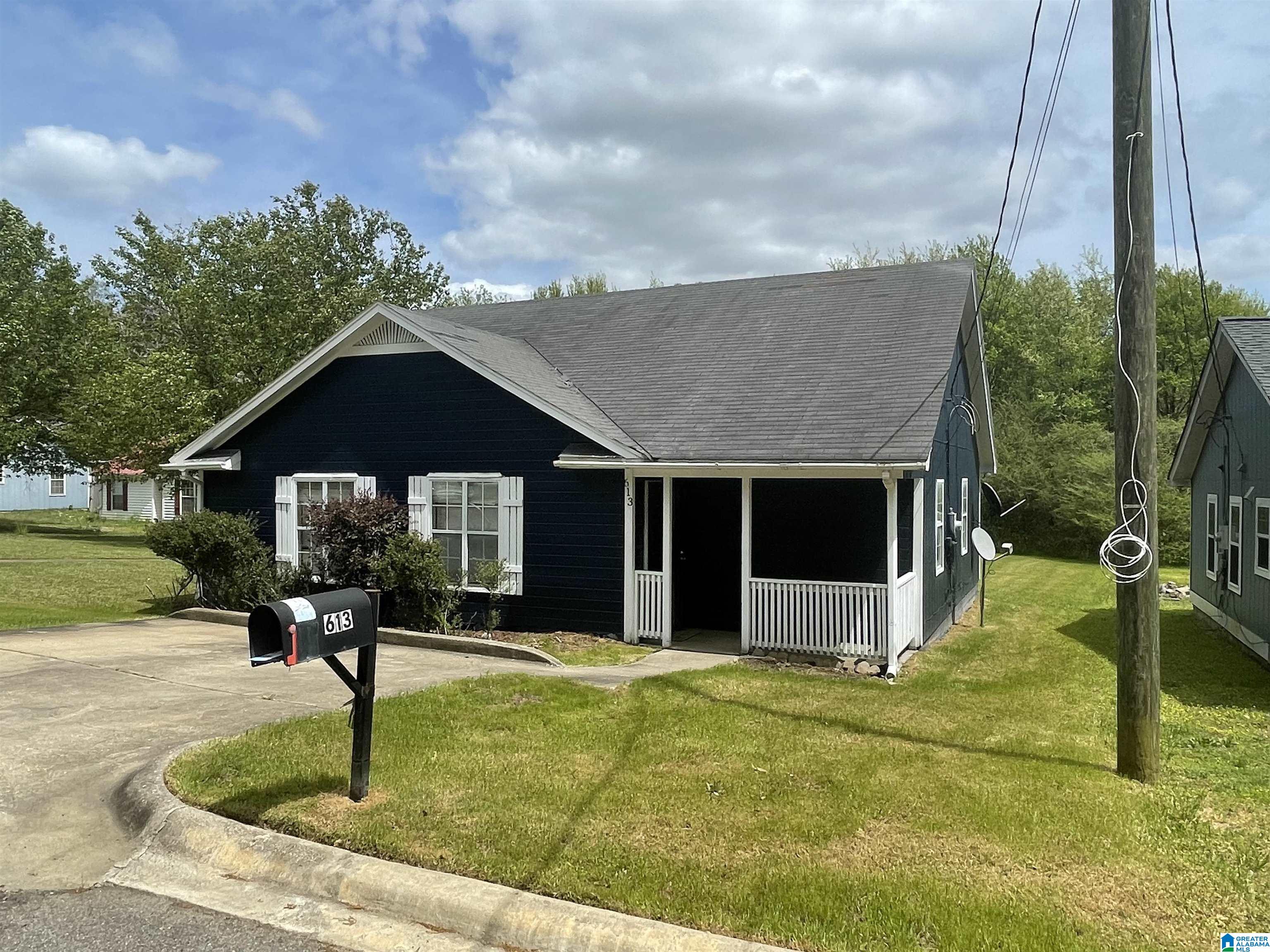 613 Oregon Street Birmingham, AL 35224 - Photo 3 of 30