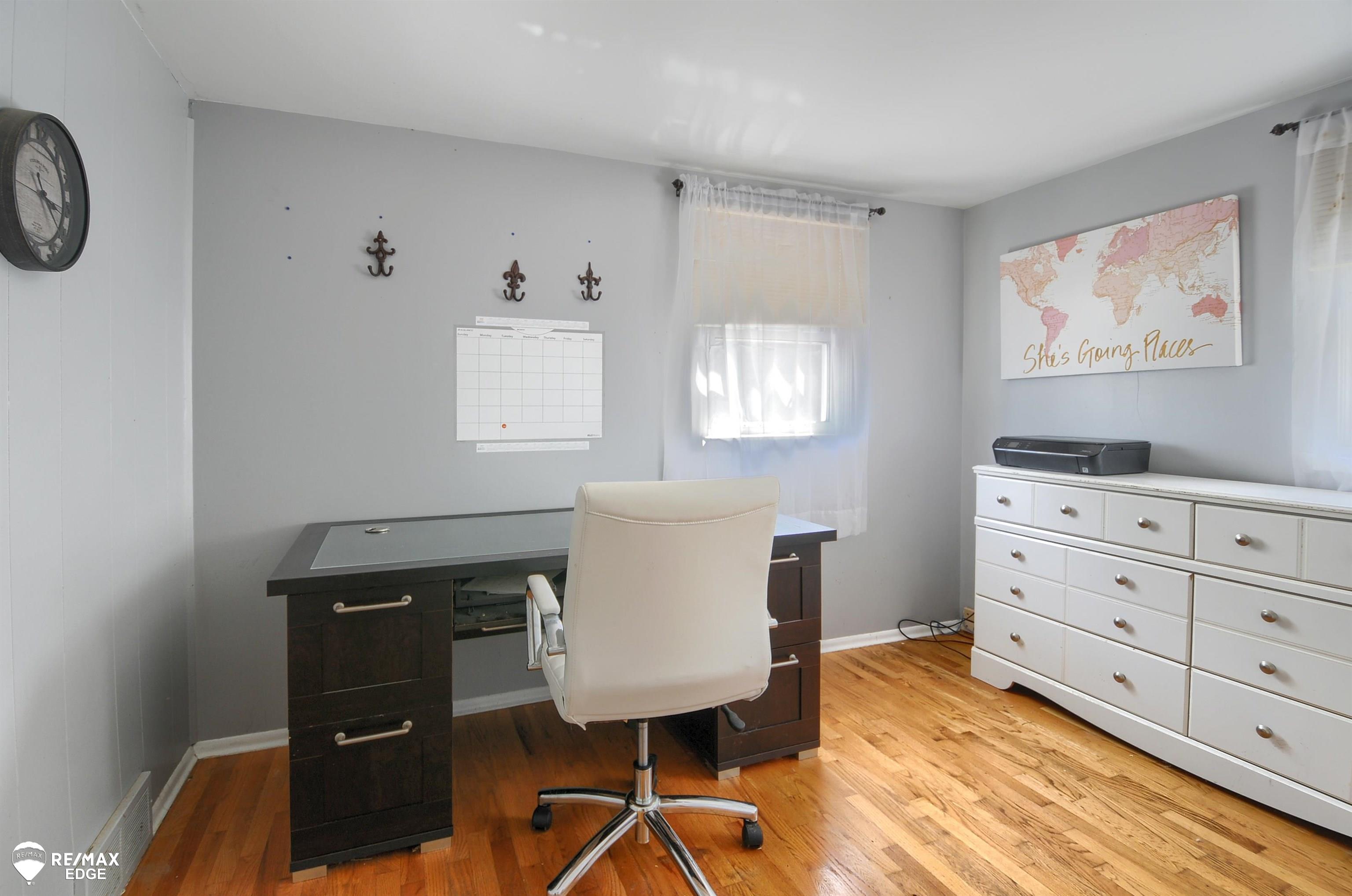 5467 North Seymour Road Flushing, MI 48433 - Photo 15 of 27 50104705-19.JPG