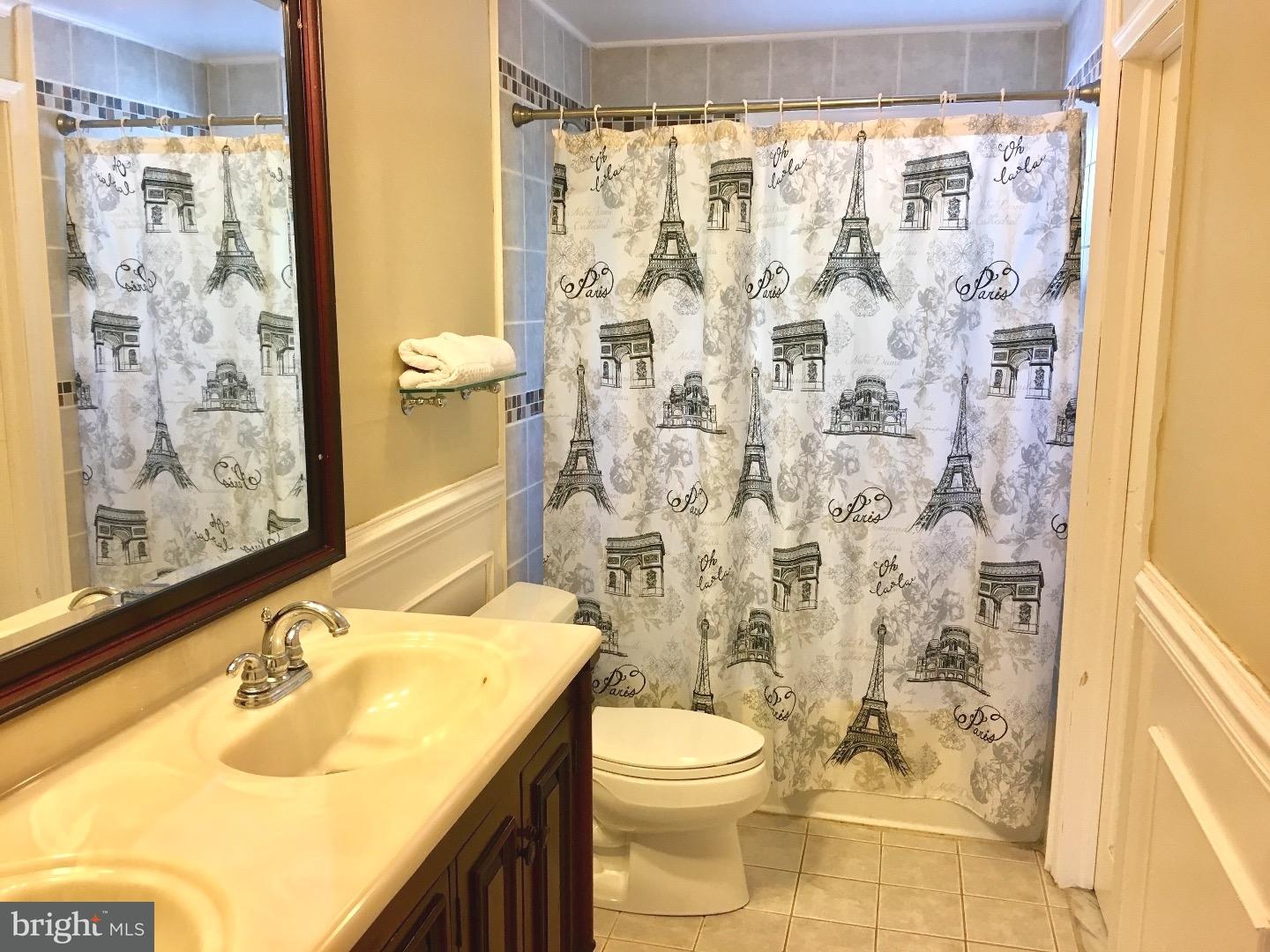 1287 Thomson Road Abington, PA 19001 - Photo 14 of 17 Gallery Image 14