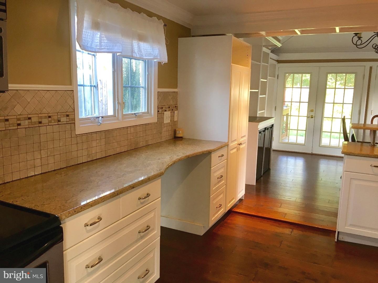 1287 Thomson Road Abington, PA 19001 - Photo 8 of 17 Gallery Image 8
