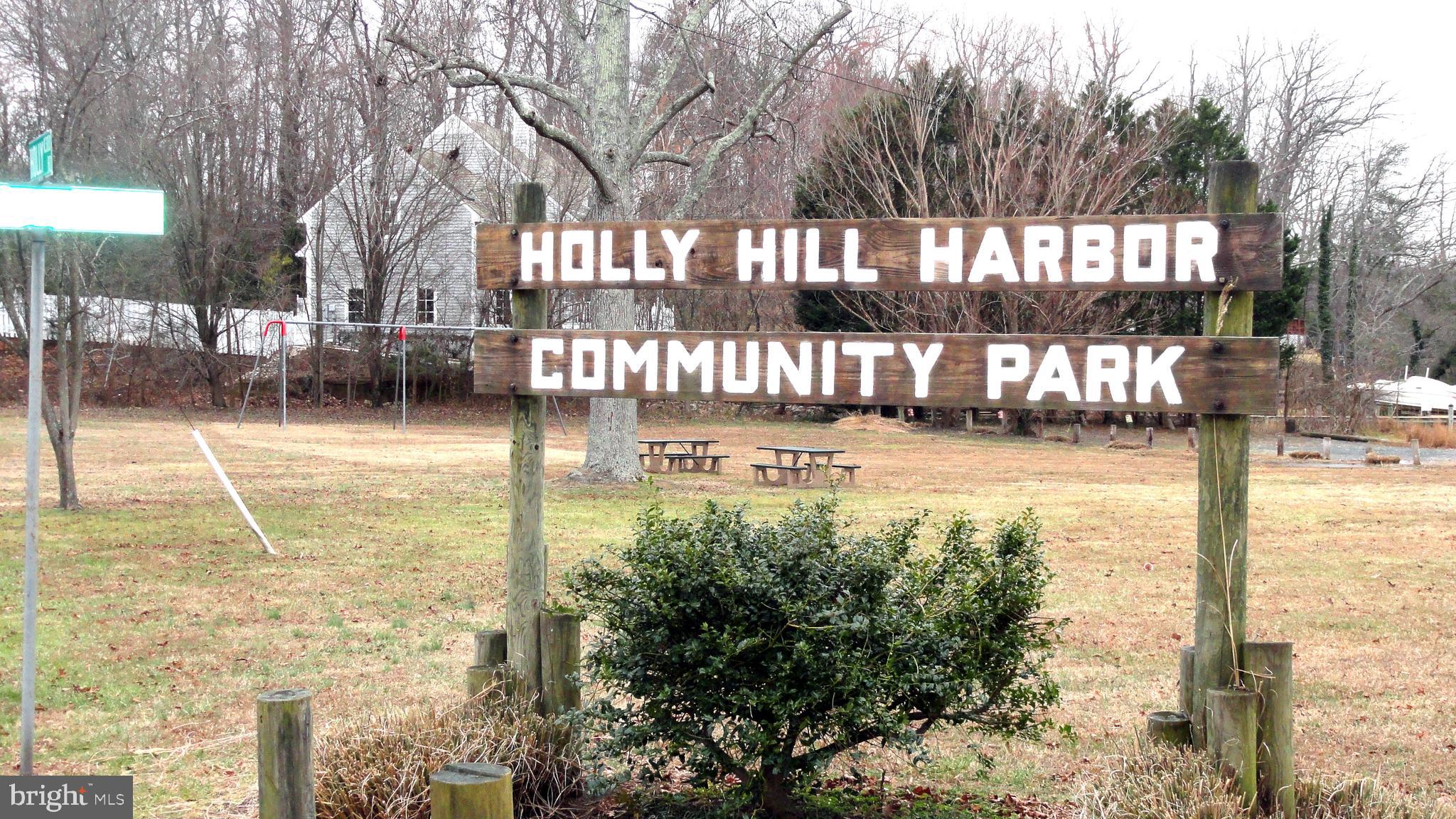 313 Holly Road Edgewater, MD 21037 - Photo 25 of 28 Holly Hill Harbor Community
